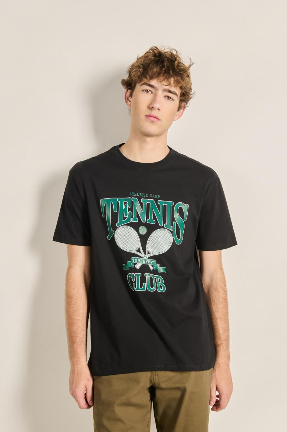 Camiseta unicolor oversize con diseño college de tenis