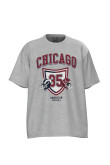 Camiseta oversize unicolor con diseño college de Chicago