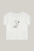 Camiseta crema clara manga corta y arte de Snoopy en frente