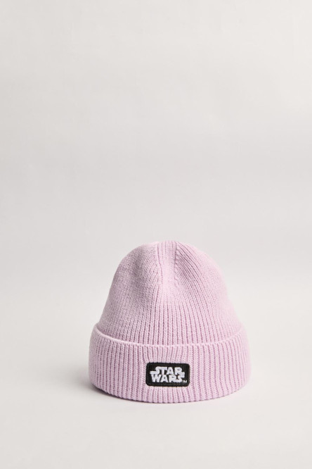 Gorro tejido rosado claro con diseño de Star Wars