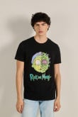 Camiseta unicolor con diseño de Morty y cuello redondo