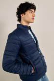 Chaqueta azul intensa acolchada con cremallera y cuello alto