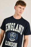 Camiseta azul manga corta con diseño college de England