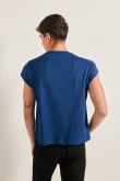 Camiseta manga sisa azul oversize con diseño de naturaleza