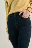 Jean jegging azul intenso ceñido con tiro súper alto