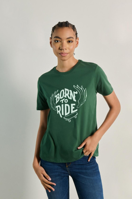 Camiseta unicolor cuello redondo con diseño skater