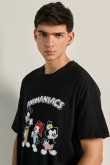 Camiseta oversize unicolor con arte de Animaniacs