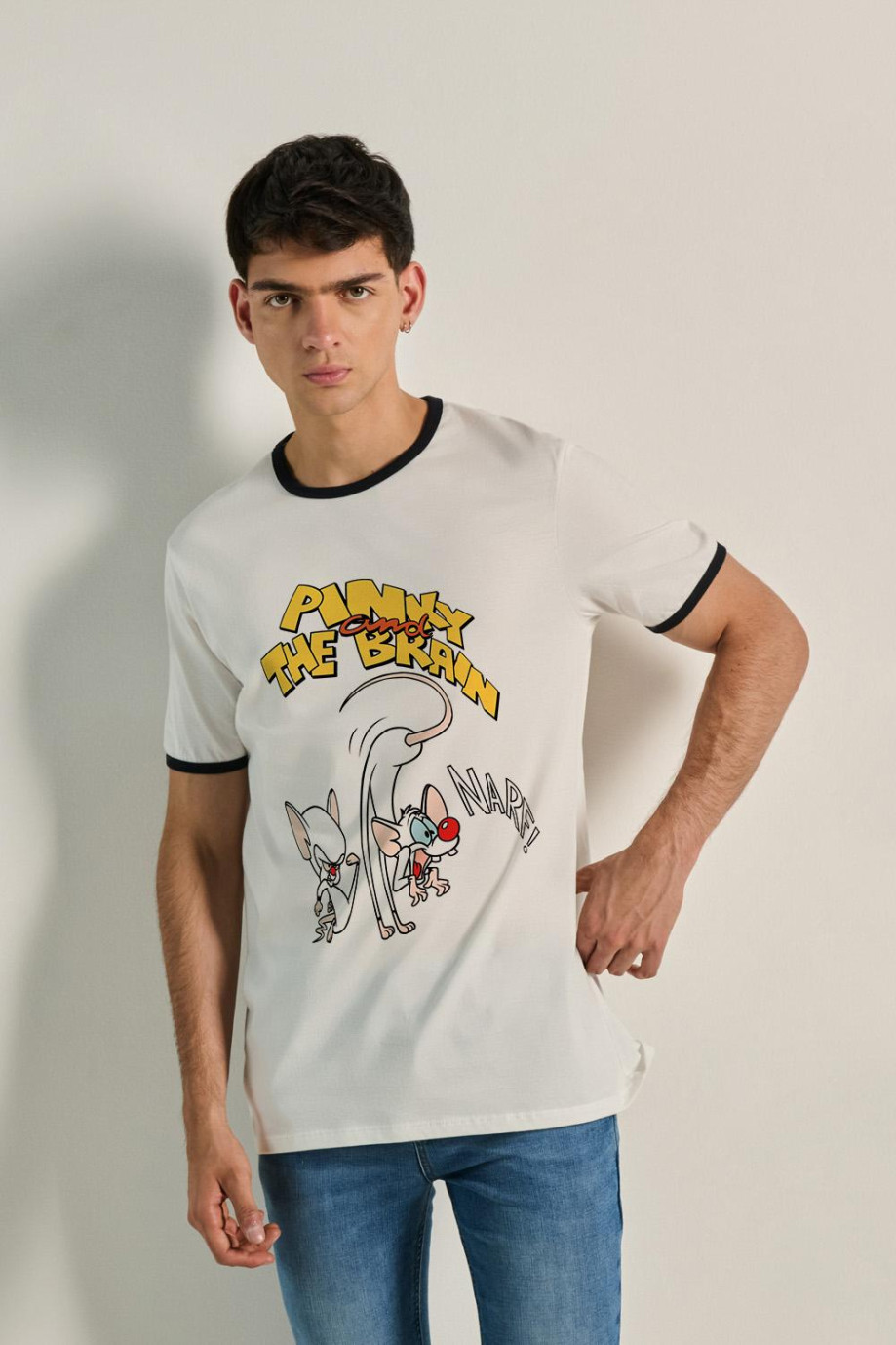 Camiseta unicolor manga corta con arte de Pinky y Cerebro