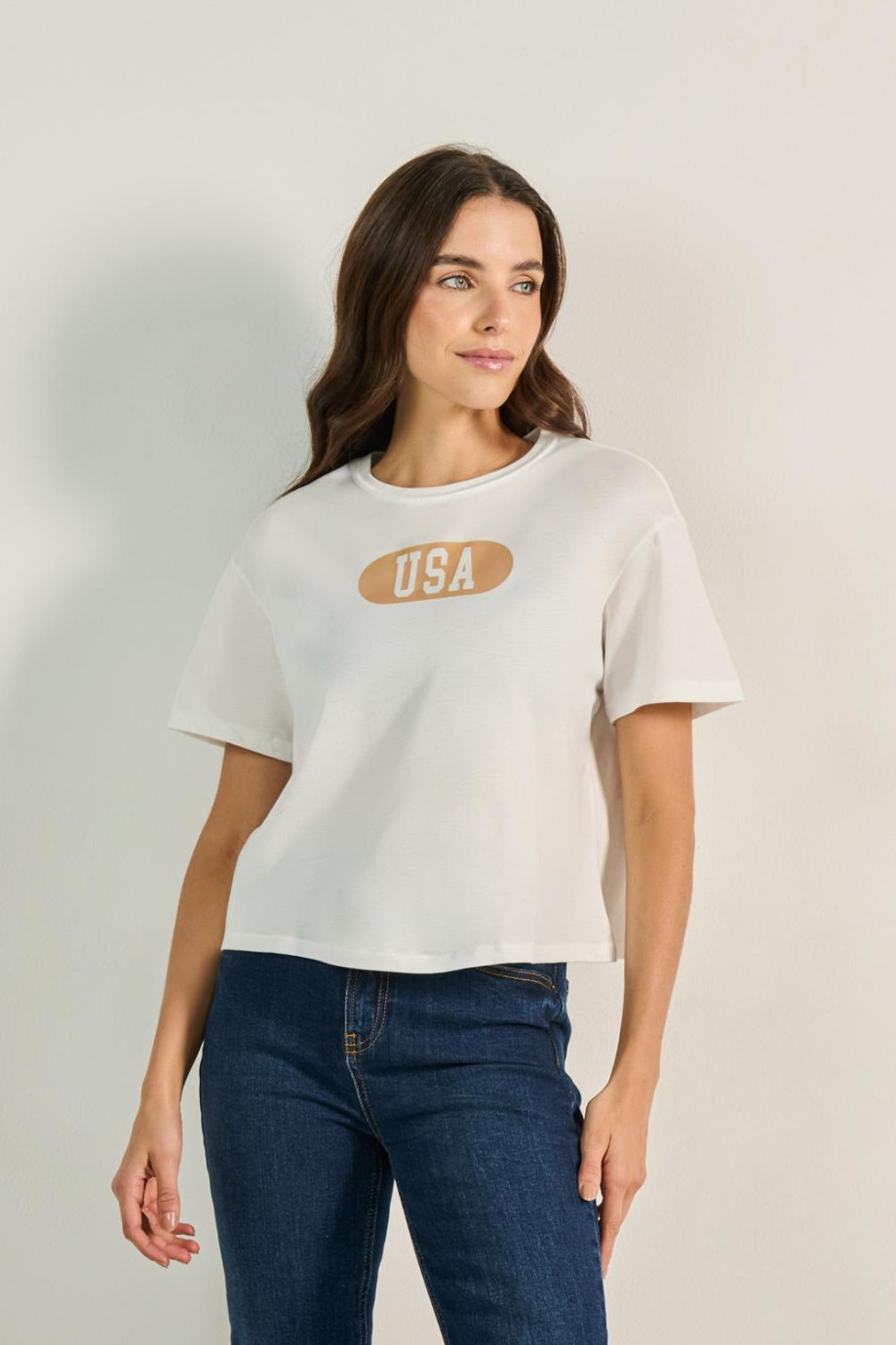 Camiseta crop top unicolor con diseño college de USA