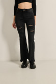 Jean flare negro tiro alto con rotos y bota campana