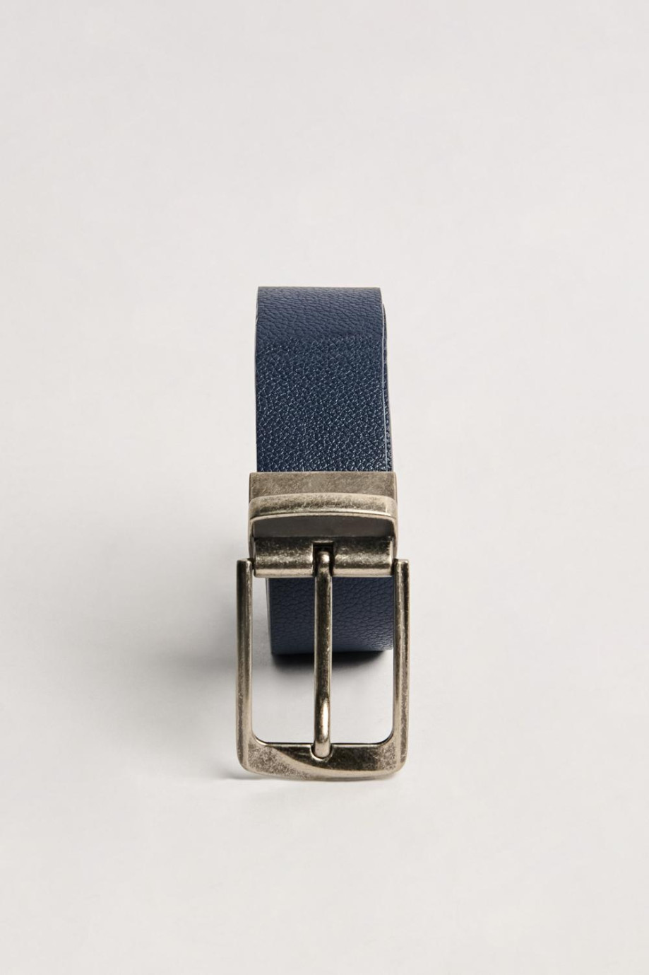 Cinturón reversible azul intenso con hebilla cuadrada