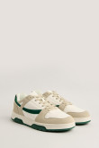 Tenis cremas casuales con contrastes verdes y suela plana