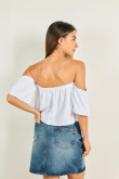 Blusa crop top unicolor con hombros descubiertos