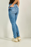 Jean azul claro jegging tiro alto ajustado con 5 bolsillos