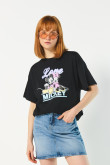 Camiseta negra oversize con diseño de Mickey y manga corta