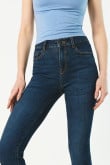 Jean azul oscuro tipo jegging ajustado con tiro alto