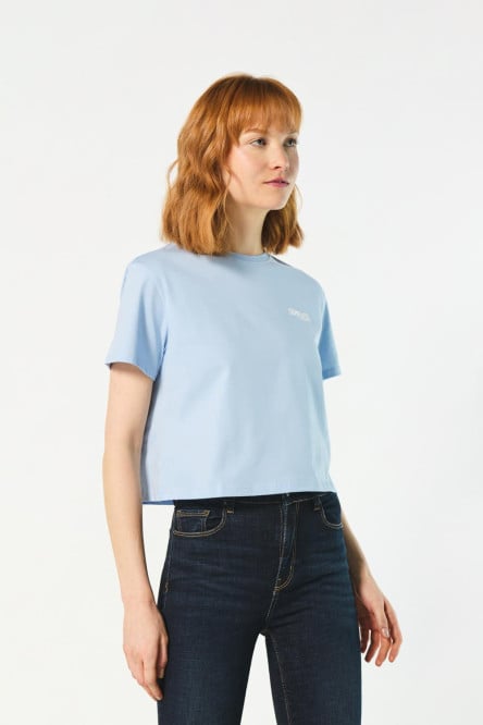 Camiseta para mujer manga corta unicolor, crop top cuello redondo, estampado en frente y espalda.