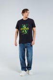 Camiseta manga corta unicolor con diseño de Rick and Morty