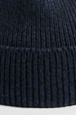 Gorro tejido azul oscuro con marquilla y doblez sencillo