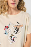 Camiseta crop top kaki con diseño en frente de Animaniacs