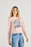 sueter-cuello-redondo-con-estampado-de-basketball-world-cup