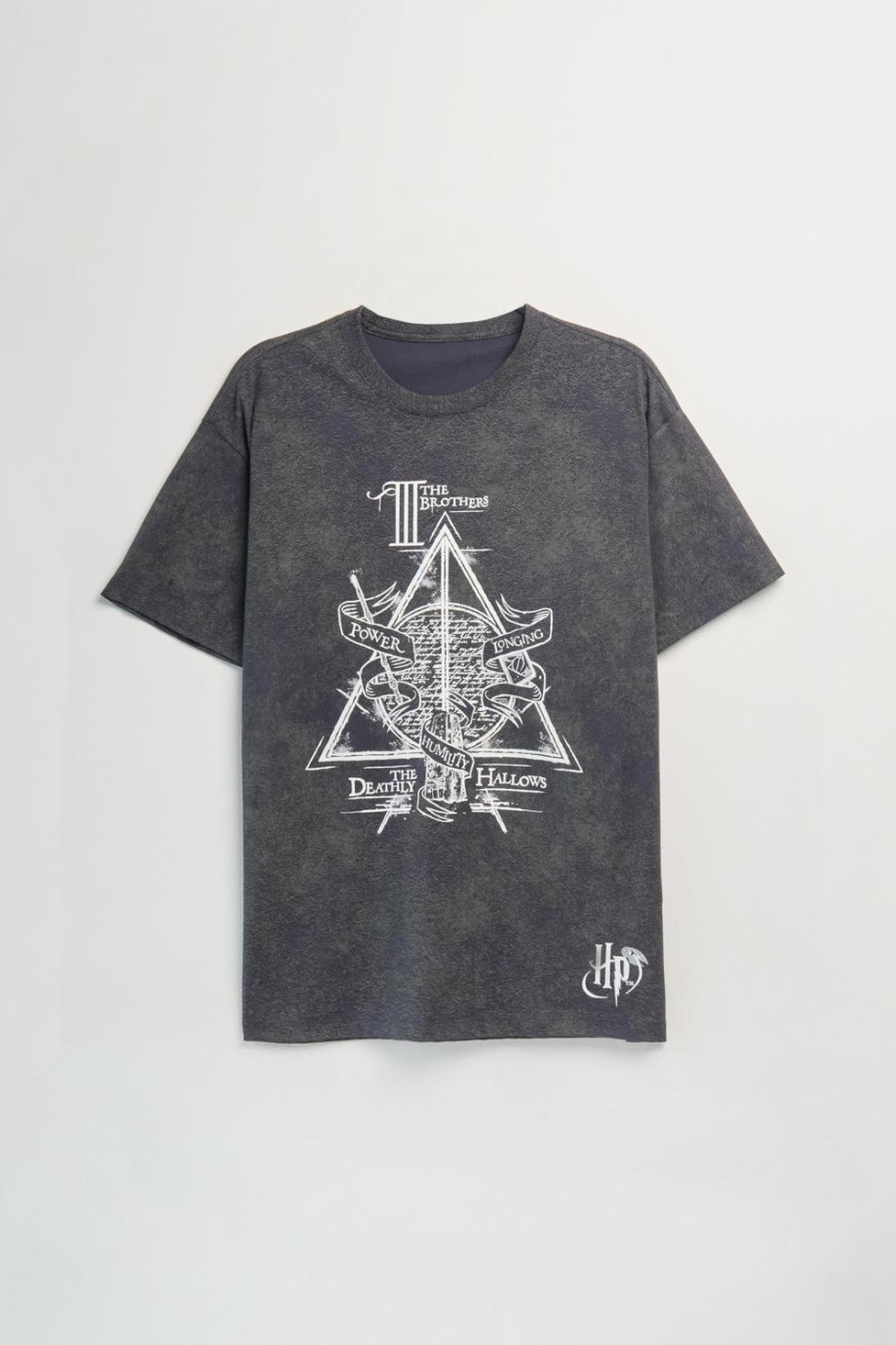 Camiseta manga corta con estampado en frente de Harry Potter.