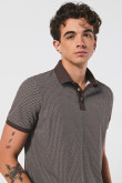 Camiseta Polo estampada con cuello y puños tejidos pechera contrate