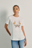 camiseta-manga-corta-con-estampado-esoterico-de-mariposas-y-flores