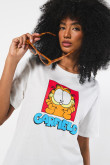 Camiseta unicolor para mujer manga corta estampada en frente de Garfield.