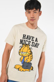 Camiseta manga corta con estampado de Garfield.