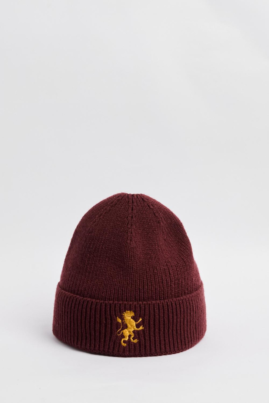 Gorro tejido harry potter color vinotinto con bordado