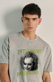 Camiseta oversize unicolor con diseño de Beetlejuice