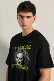 Camiseta oversize unicolor con diseño de Beetlejuice