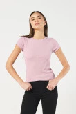 camiseta-para-mujer-unicolor-manga-corta-cuello-redondo-fit-slim-en-tela-acanalada