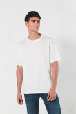 Camiseta en algodón manga corta unicolor para hombre, con pespunte decorativo en frente.