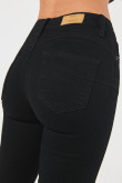 Jean para mujer, 5 bolsillos, tiro alto, cinco bolsillos,  efecto push up  con lavado negro