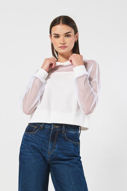 Buzo oversize crema crop top con capota y detalles en malla