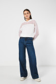 Buzo oversize crema crop top con capota y detalles en malla