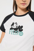 Camiseta manga corta en contraste estampada en frente de Felix el Gato.