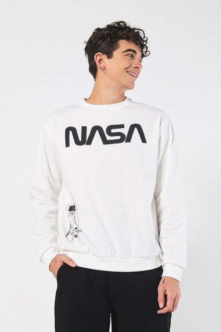 Buzo crema claro cuello redondo con arte de NASA