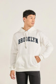 buzo-capota-con-estampado-de-brooklyn