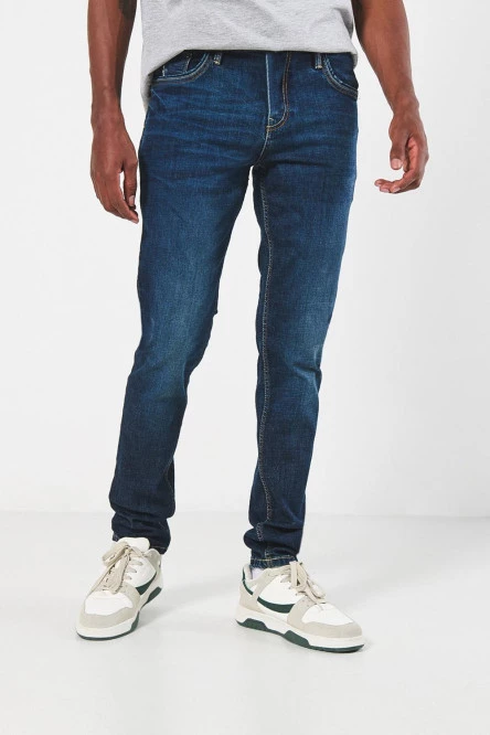 Jean azul oscuro skinny ceñido con tiro bajo y bolsillos