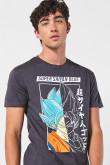 Camiseta manga corta con estampado en frente de Dragon Ball Super