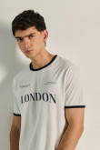 Camiseta de contrastes con estampado de London