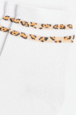 Medias cortas unicolores con diseños de animal print