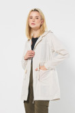 Chaqueta parka con capota crema con bolsillos parche