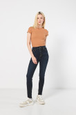 Jean jegging súper tiro alto azul ajustado con bolsillos