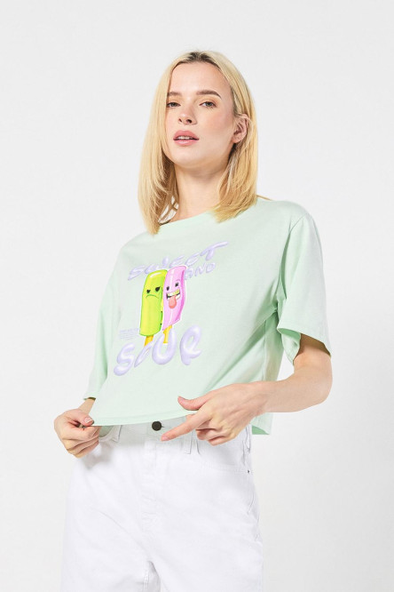 Camiseta oversize crop top verde con diseño de paletas