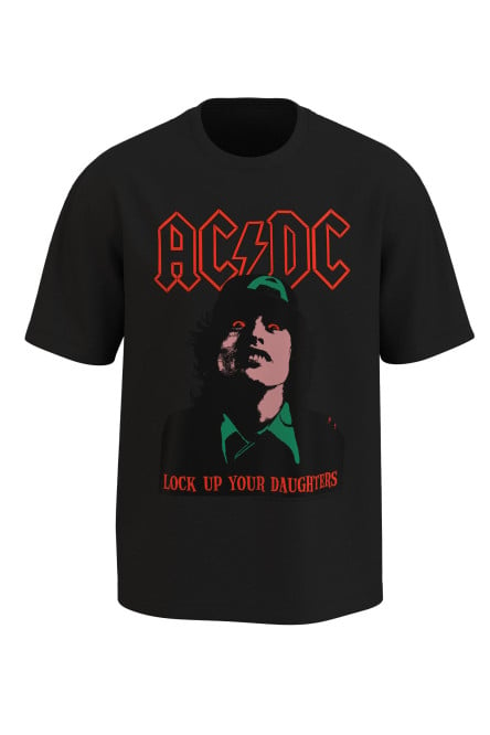 Camiseta negra de AC/DC con cuello redondo