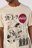 Camiseta kaki clara de Coca-Cola con cuello redondo